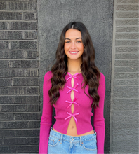 Load image into Gallery viewer, Bow Detailed Sweater
