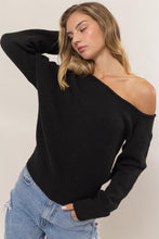 Load image into Gallery viewer, Scoop Neck Long Sleeve
