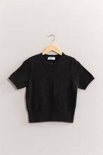 Load image into Gallery viewer, Basic Short Sleeve Sweater
