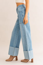 Load image into Gallery viewer, High Waisted Cuff Jeans
