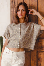 Load image into Gallery viewer, Leopard Sweater Vest
