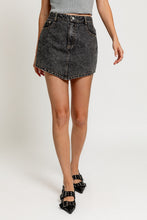 Load image into Gallery viewer, Rounded mini skirt
