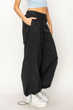 Load image into Gallery viewer, HF Puff Pant

