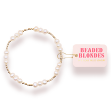 Load image into Gallery viewer, ILY Coastal Pearl Bracelet in Gold
